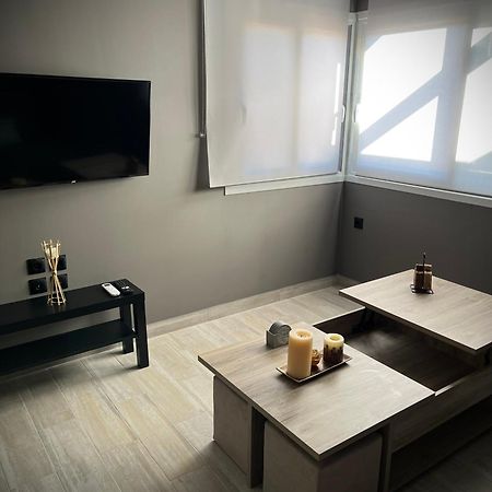 Joannas Airport Luxury Rooms Artemida  Exterior foto