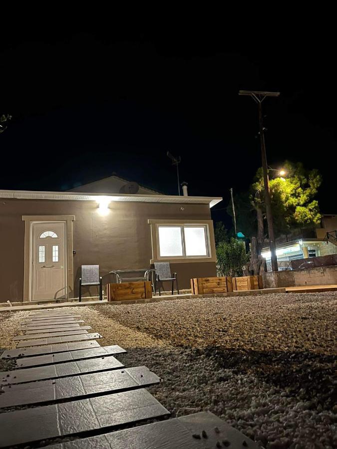 Joannas Airport Luxury Rooms Artemida  Exterior foto